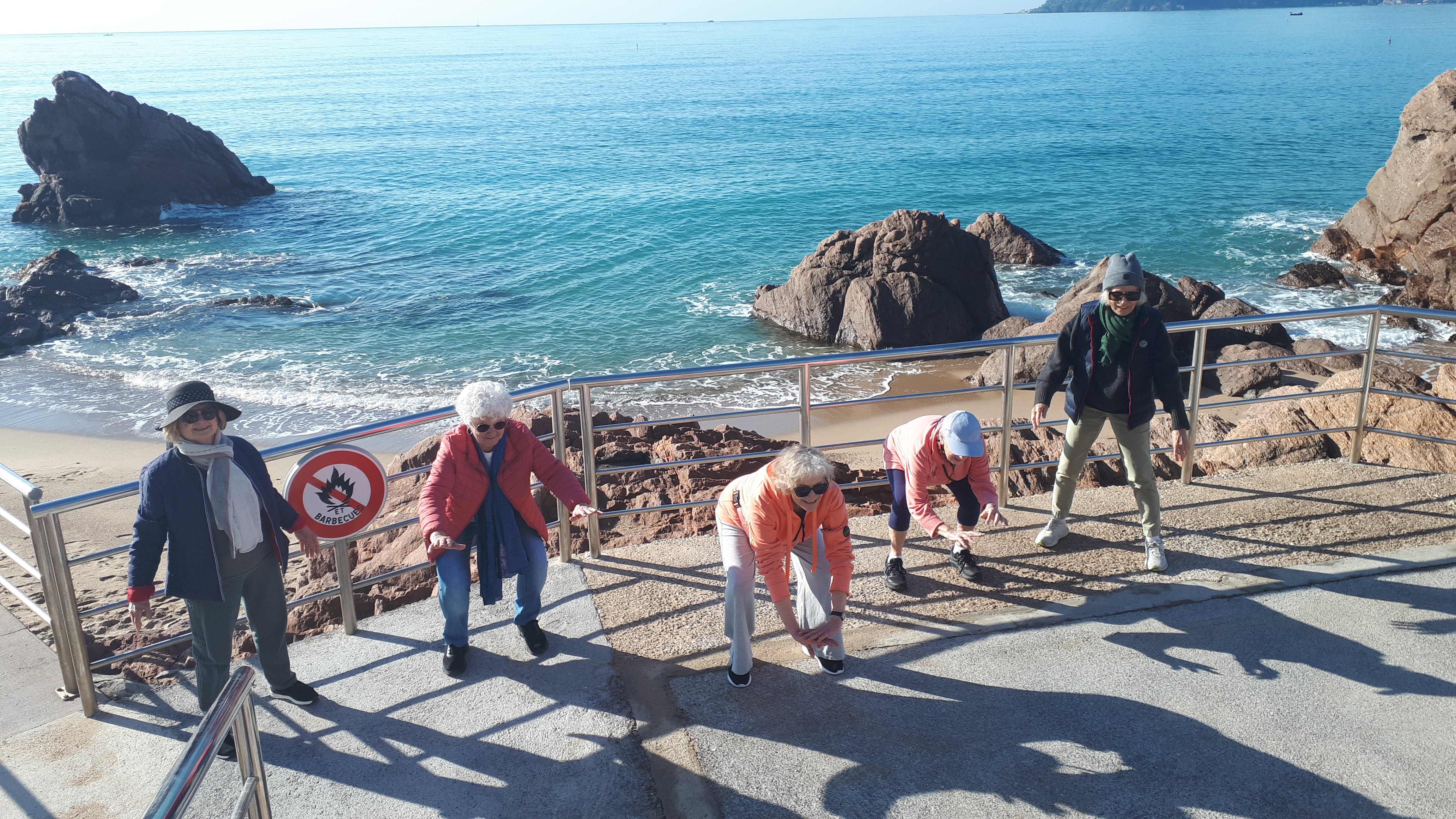 ACTIVITES PHYSIQUE ACTIVITES PHYSIQUE