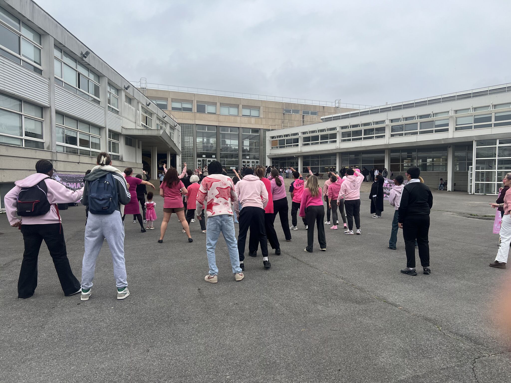 OCTOBRE ROSE OCTOBRE ROSE