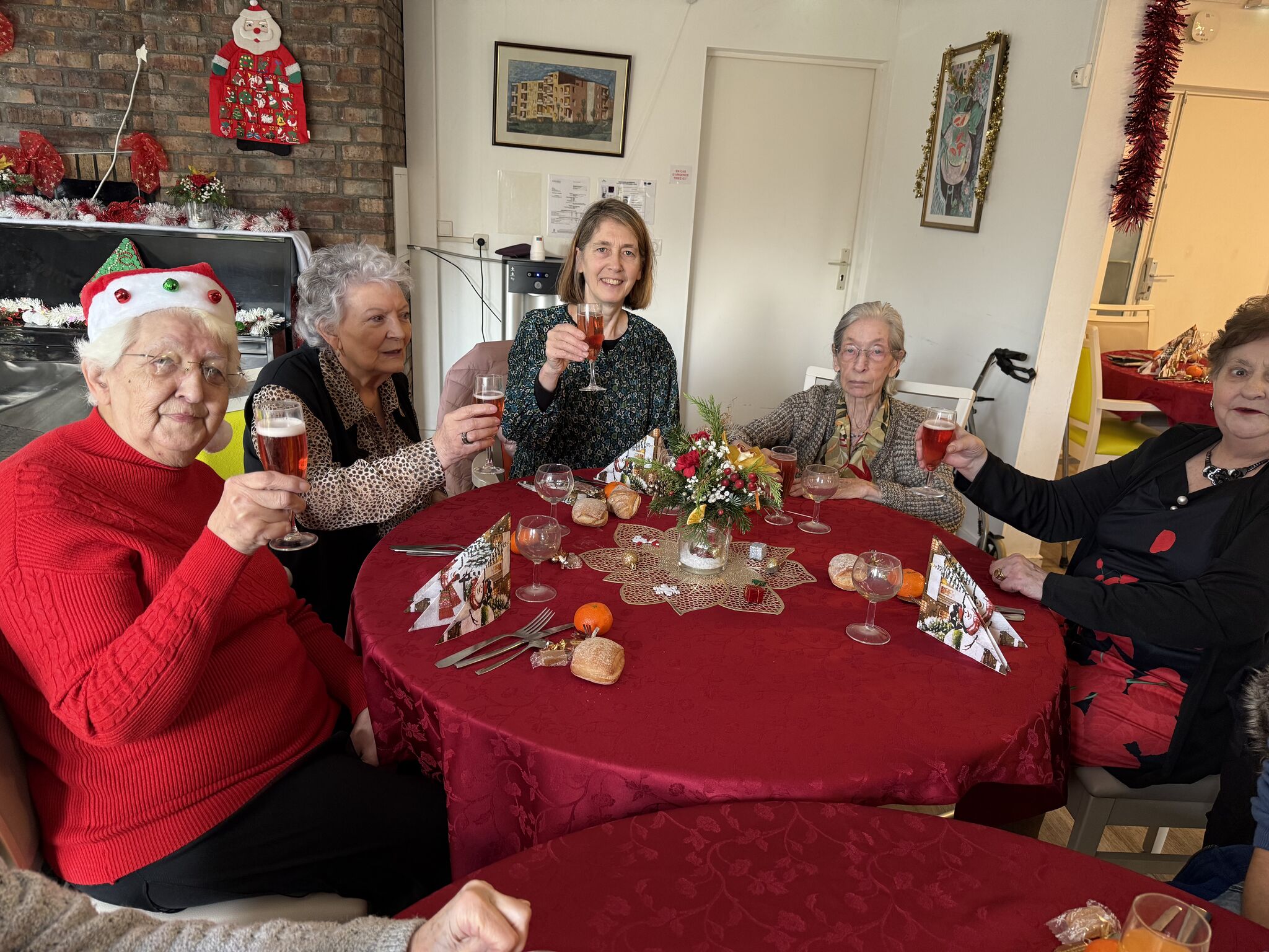 BOLLYWOOOD BOLLYWOOOD