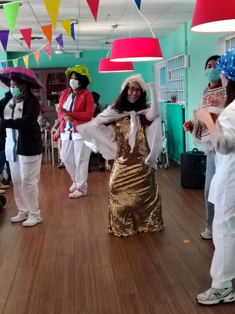 MARDI GRAS MARDI GRAS