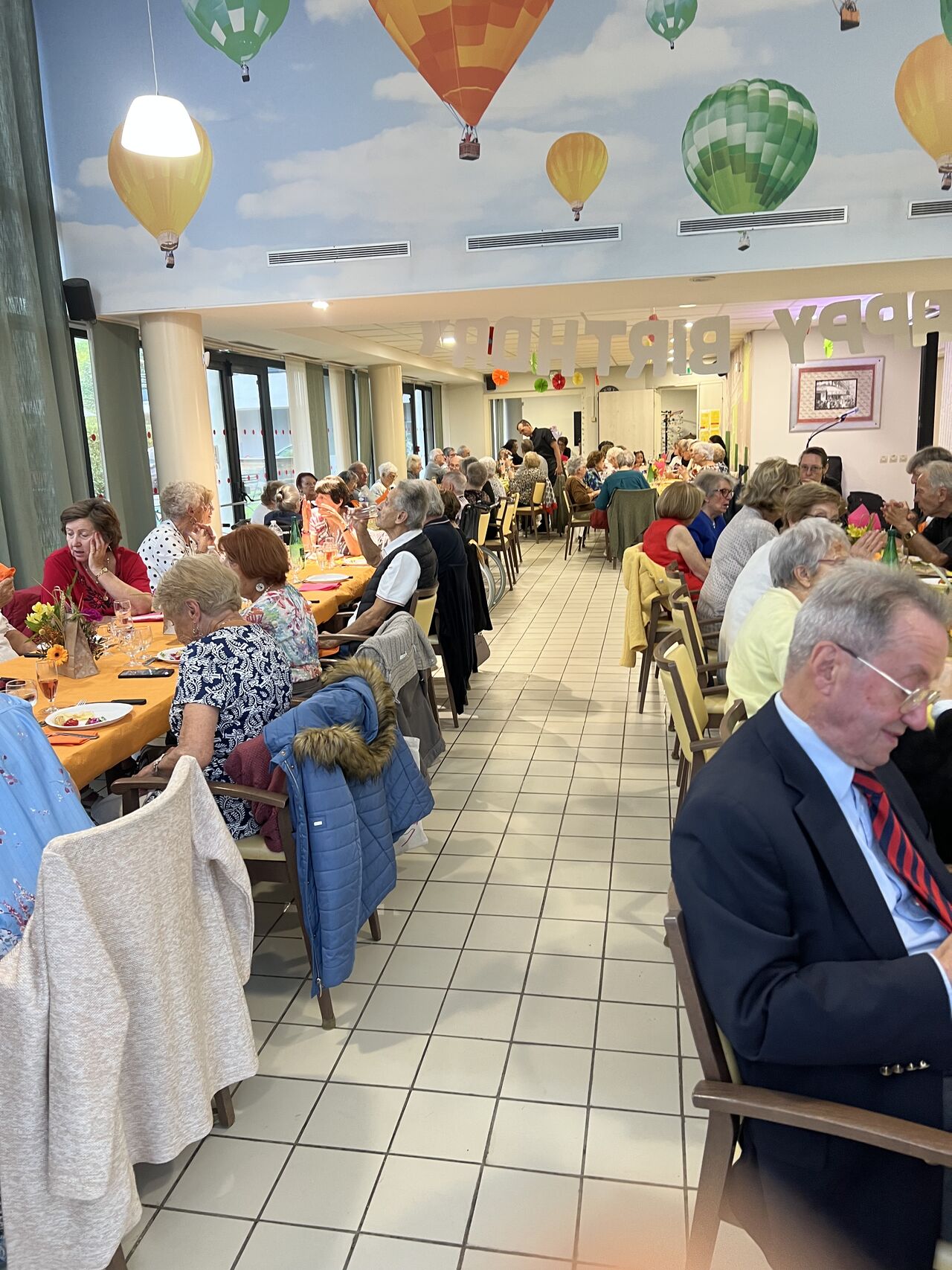ANNIVERSAIRES