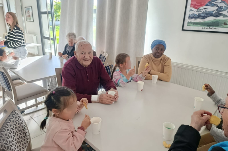 enfants et seniors enfants et seniors